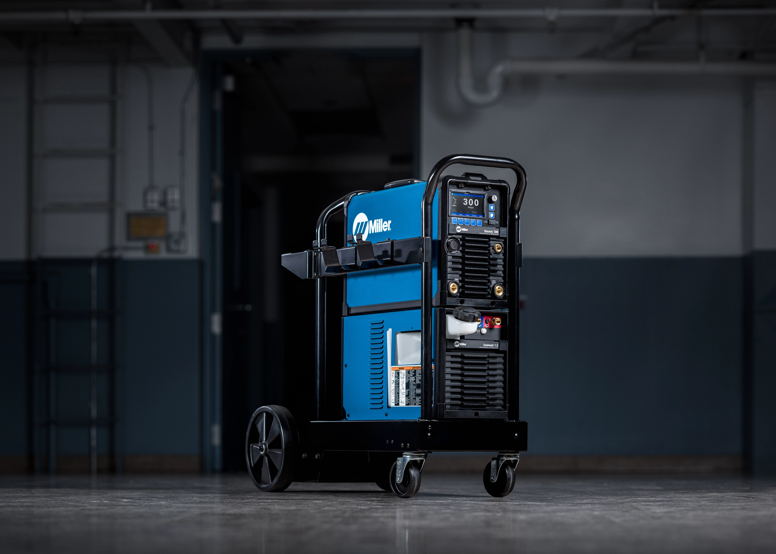 DYNASTY 300 MULTIPROCESS WELDING MACHINE - Image 2